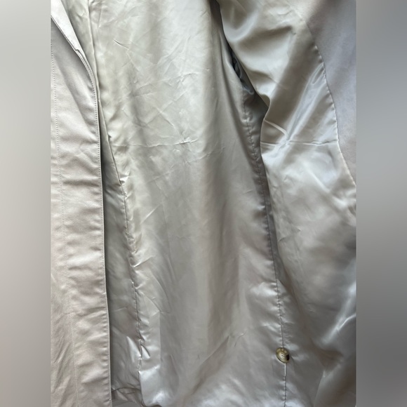 Classic vintage tan beige GAP coat with lining - Picture 5 of 12